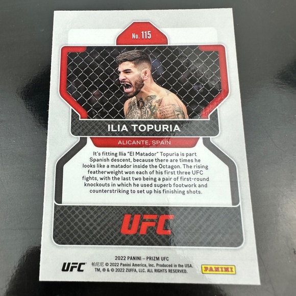 Ilia Topuria UFC Lightweight Champion 4 card bundle (3 Rookies) - Picture 7 of 9